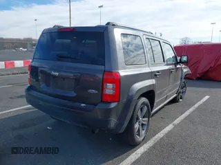 2015 Jeep Patriot Latitude with VIN 1C4NJRFB0FD245169, listed as a IAAI auction lot 41612404 with 68,065 mi miles and . Bid and sale history available at DreamBid. Image 4.