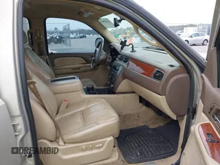 2007 GMC Yukon XL SLT with VIN 1GKFC160X7J315024, listed as a IAAI auction lot 41455065 with 222,474 mi miles. Bid and sale history available at carsss.com. Image 5.