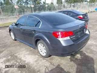 2012 Subaru Legacy 2.5i z VIN 4S3BMBA60C3022501, wystawiony jako IAAI lot #41665556 z przebiegiem 179 134 mil mil oraz . Historia ofert i sprzedaży dostępna na DreamBid. Obrazek 3.