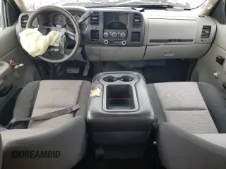 2007 Chevrolet Silverado 1500 LT w/1LT with VIN 2GCEC19C571622091, listed as a Copart auction lot 87400834 with 111,521 mi miles and Salvage Title. Bid and sale history available at carsss.com. Image 8.