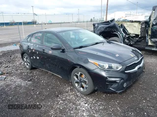 2020 Kia Forte LXS with VIN 3KPF24AD7LE168257, listed as a IAAI auction lot 41946939 with 122,390 mi miles and . Bid and sale history available at carsss.com. Image 1.
