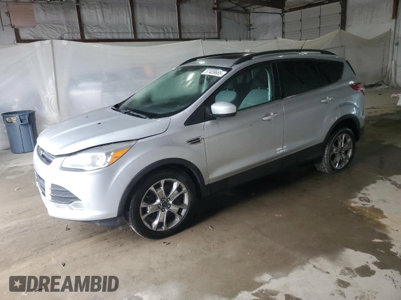 2014 Ford Escape SE z VIN 1FMCU9G97EUC43696, wystawiony jako Copart lot #57409665 z przebiegiem 68 586 mil mil oraz Czysty tytuł • Clean title. Historia ofert i sprzedaży dostępna na DreamBid. Obrazek 1.