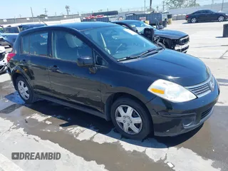 2009 Nissan Versa S с VIN 3N1BC13E69L481839, выставлен на аукционе IAAI как лот 42550237 с пробегом 115 213 миль миль и . История ставок и продаж доступна на DreamBid. Изображение 1.