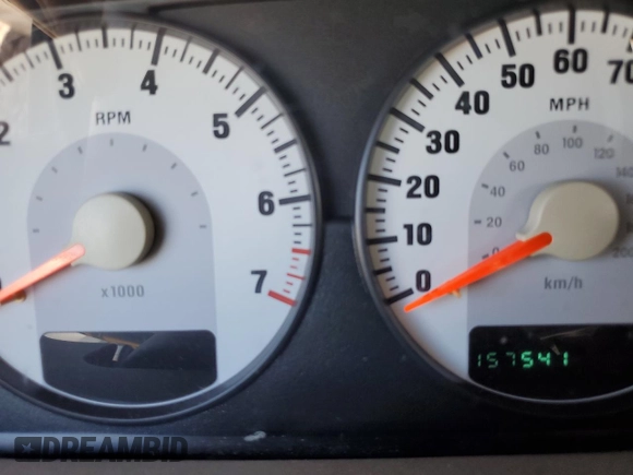 2006 Dodge Stratus SXT z VIN 1B3EL46XX6N175121, wystawiony jako Copart lot #57158304 z przebiegiem 157 541 mil mil oraz Szkody całkowita. Historia ofert i sprzedaży dostępna na DreamBid. Obrazek 9.