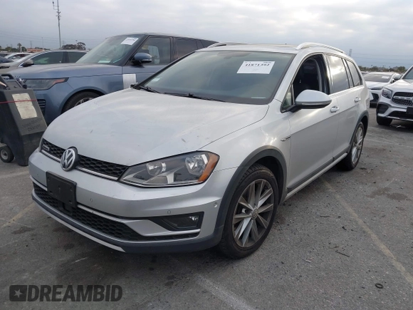2017 Volkswagen Golf S z VIN 3VWH17AU6HM513429, wystawiony jako IAAI lot #41871392 z przebiegiem 63 787 mil mil oraz . Historia ofert i sprzedaży dostępna na DreamBid. Obrazek 17.