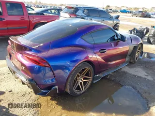 2021 Toyota GR Supra 3.0 with VIN WZ1DB0C03MW040794, listed as a IAAI auction lot 41279108 with 1 mi miles. Bid and sale history available at carsss.com. Image 4.