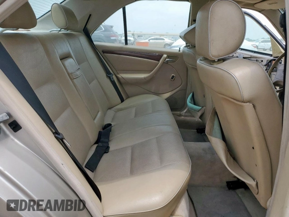 1999 Mercedes-Benz C 230/260/280/320 z VIN WDBHA24G4XA681981, wystawiony jako Copart lot #57758215 z przebiegiem Nie podano mil oraz Szkoda całkowita • Salvage title. Historia ofert i sprzedaży dostępna na DreamBid. Obrazek 10.