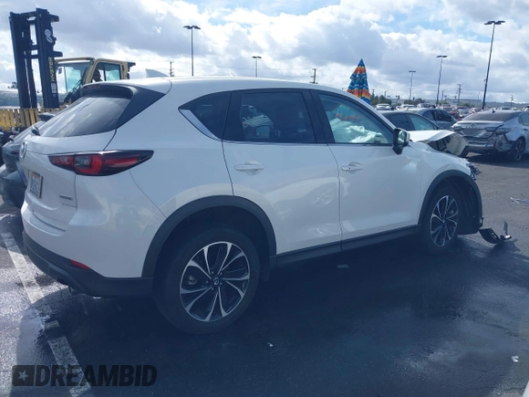 2023 Mazda CX-5 2.5 S Premium Plus Package with VIN JM3KFBEM4P0112803, listed as a IAAI auction lot 41588872 with 25,087 mi miles. Bid and sale history available at carsss.com. Image 13.