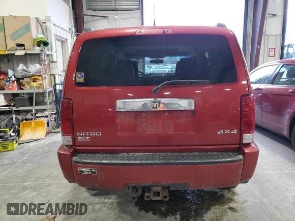 2007 Dodge Nitro SLT with VIN 1D8GU58K27W678697, listed as a Copart auction lot 42006435 with 114,702 mi miles and Salvage Title. Bid and sale history available at DreamBid. Image 6.