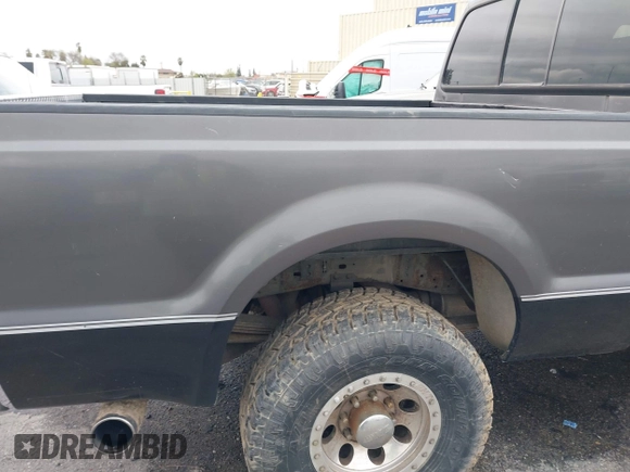 2004 Ford F-250 XL with VIN 1FTNW21P54EC53951, listed as a IAAI auction lot 41787791 with 131,915 mi miles and . Bid and sale history available at DreamBid. Image 6.