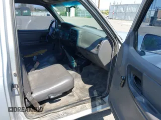 2002 Ford Ranger XL with VIN 1FTYR10D72PB47993, listed as a IAAI auction lot 42540812 with 187,790 mi miles and . Bid and sale history available at DreamBid. Image 5.