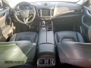 2018 Maserati Levante z VIN ZN661XUA1JX279016, wystawiony jako Copart lot #49554915 z przebiegiem 57 896 mil mil oraz Szkody całkowita. Historia ofert i sprzedaży dostępna na DreamBid. Obrazek 8.