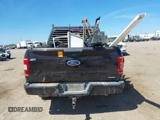 2019 Ford F-150 XL z VIN 1FTEW1CP2KFA14047, wystawiony jako IAAI lot #41777797 z przebiegiem 139 533 mil mil oraz . Historia ofert i sprzedaży dostępna na DreamBid. Obrazek 16.