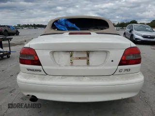2000 Volvo C70 with VIN YV1NC56D6YJ012951, listed as a Copart auction lot 71746494 with 98,382 mi miles and Clean Title. Bid and sale history available at carsss.com. Image 6.