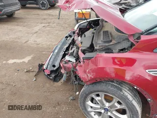 2013 Ford Escape SEL с VIN 1FMCU9HX3DUC54805, выставлен на аукционе IAAI как лот 41898182 с пробегом Не указан миль и . История ставок и продаж доступна на DreamBid. Изображение 12.