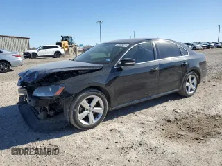 2013 Volkswagen Passat SE with VIN 1VWBH7A30DC130963, listed as a Copart auction lot 47929415 with 176,137 mi miles and Salvage Title. Bid and sale history available at carsss.com. Image 1.