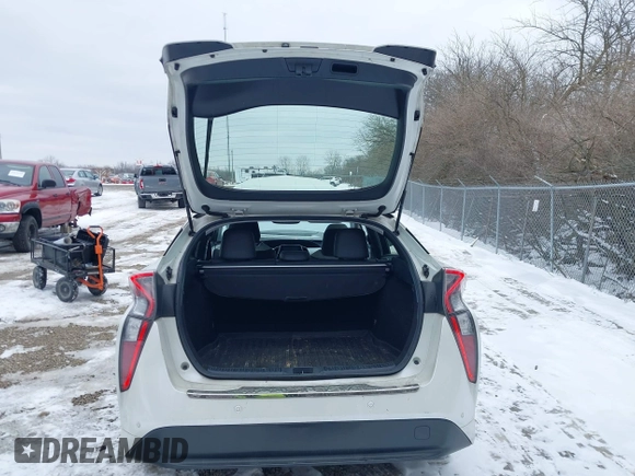 2018 Toyota Prius Two with VIN JTDKARFU9J3054742, listed as a IAAI auction lot 41641032 with 209,986 mi miles. Bid and sale history available at carsss.com. Image 16.