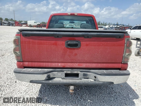 2005 Chevrolet Silverado 1500 LS with VIN 2GCEC19V851225120, listed as a Copart auction lot 54049675 with 215,514 mi miles and Salvage Title. Bid and sale history available at DreamBid. Image 6.