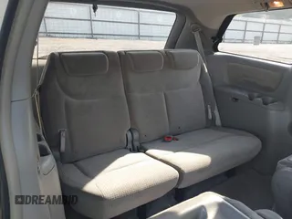2008 Toyota Sienna CE z VIN 5TDZK23C88S127204, wystawiony jako IAAI lot #42457540 z przebiegiem 302 302 mil mil oraz . Historia ofert i sprzedaży dostępna na DreamBid. Obrazek 17.