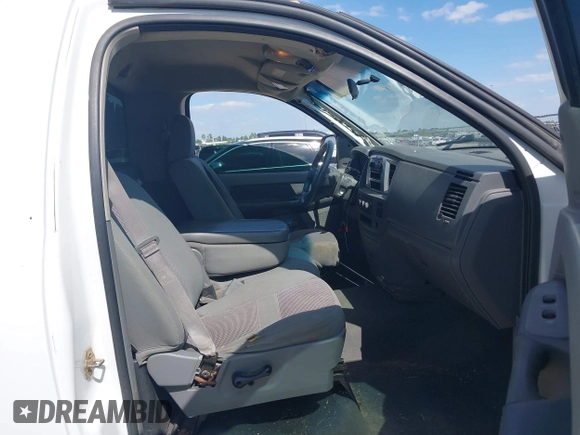 2007 Dodge 1500 SLT with VIN 1D7HA16PX7J579891, listed as a IAAI auction lot 42030399 with 202,781 mi miles and . Bid and sale history available at DreamBid. Image 5.