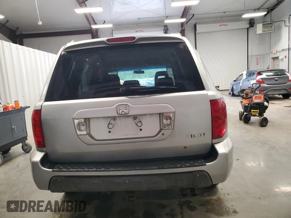 2003 Honda Pilot EX z VIN 2HKYF18553H583289, wystawiony jako Copart lot #57672315 z przebiegiem 227 984 mil mil oraz Czysty tytuł • Clean title. Historia ofert i sprzedaży dostępna na DreamBid. Obrazek 6.