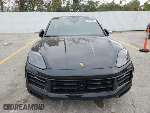 2024 Porsche Cayenne with VIN WP1BA2AY0RDA51881, listed as a Copart auction lot 76013834 with 10,143 mi miles and Salvage title. Bid and sale history available at DreamBid. Image 5.