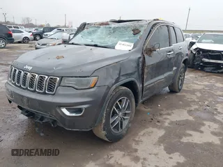 2017 Jeep Grand Cherokee Limited with VIN 1C4RJEBG0HC915453, listed as a IAAI auction lot 41461184 with 194,506 mi miles. Bid and sale history available at carsss.com. Image 18.
