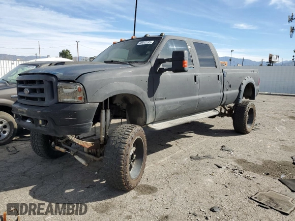 2000 Ford F-350 XL with VIN 1FTSW31FXYEB40549, listed as a Copart auction lot 46913195 with 227,408 mi miles and Salvage Title. Bid and sale history available at DreamBid. Image 2.