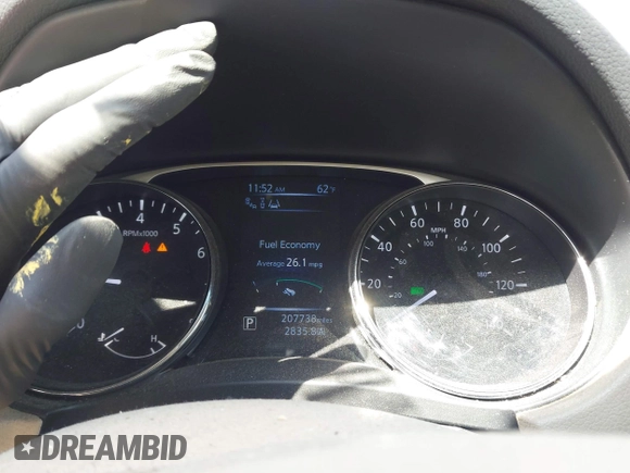 2015 Nissan Rogue SL with VIN 5N1AT2MTXFC802831, listed as a IAAI auction lot 42003674 with 207,738 mi miles. Bid and sale history available at carsss.com. Image 7.