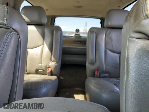 2003 Chevrolet Suburban LS with VIN 3GNEC16T43G343955, listed as a Copart auction lot 51368415 with 217,420 mi miles and Clean title. Bid and sale history available at DreamBid. Image 10.