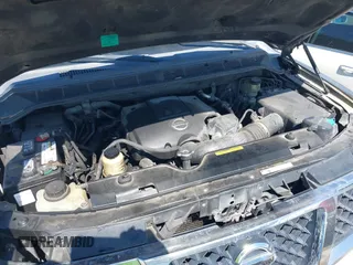 2009 Nissan Armada SE z VIN 5N1BA08D69N608372, wystawiony jako IAAI lot #42245437 z przebiegiem 232 791 mil mil oraz . Historia ofert i sprzedaży dostępna na DreamBid. Obrazek 10.