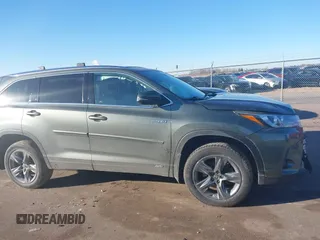 2018 Toyota Highlander Hybrid Limited with VIN 5TDDGRFH8JS045443, listed as a IAAI auction lot 41256831 with 105,736 mi miles and . Bid and sale history available at DreamBid. Image 14.
