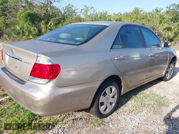 2006 Toyota Camry STD with VIN 4T1BE32K46U154878, listed as a IAAI auction lot 42269330 with 142,362 mi miles and . Bid and sale history available at DreamBid. Image 4.