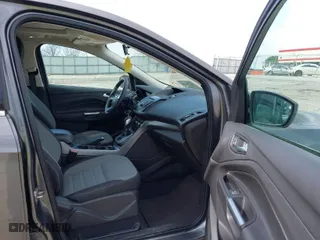 2014 Ford Escape SE with VIN 1FMCU9G97EUA06612, listed as a IAAI auction lot 41956359 with 161,126 mi miles. Bid and sale history available at carsss.com. Image 5.