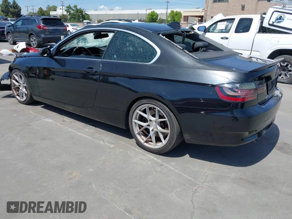 2008 BMW 3 Series 335i with VIN WBAWB73588P041772, listed as a IAAI auction lot 42277136 with 188,081 mi miles and . Bid and sale history available at DreamBid. Image 3.