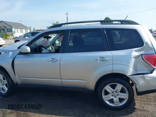 2009 Subaru Forester X with VIN JF2SH63699H720644, listed as a IAAI auction lot 42163727 with 141,503 mi miles and . Bid and sale history available at DreamBid. Image 15.