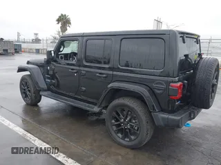 2024 Jeep Wrangler Sahara with VIN 1C4RJXP63RW148483, listed as a IAAI auction lot 41906879 with 32,509 mi miles and . Bid and sale history available at DreamBid. Image 3.