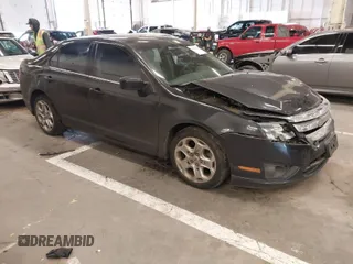 2011 Ford Fusion SE with VIN 3FAHP0HA9BR128452, listed as a IAAI auction lot 41798473 with 136,844 mi miles. Bid and sale history available at carsss.com. Image 1.