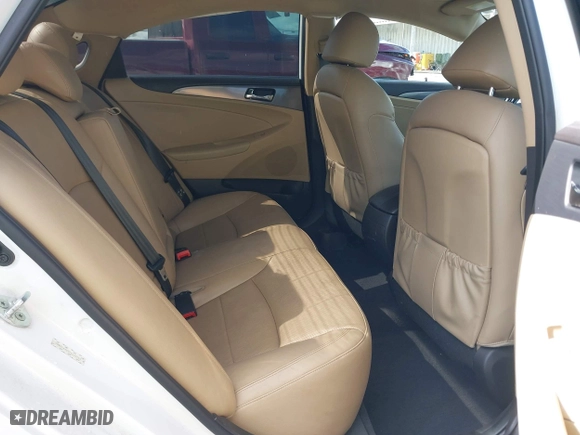 2015 Hyundai Sonata Hybrid Limited with VIN KMHEC4A40FA124788, listed as a IAAI auction lot 41936920 with 112,002 mi miles. Bid and sale history available at carsss.com. Image 8.