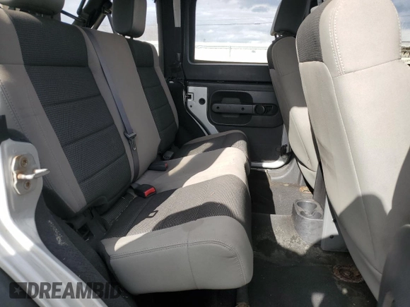 2007 Jeep Wrangler Unlimited X with VIN 1J4GA39177L178712, listed as a Copart auction lot 52965875 with 187,063 mi miles and Clean title. Bid and sale history available at DreamBid. Image 10.