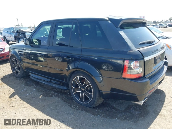 2013 Land Rover Range Rover Sport HSE with VIN SALSF2D42DA767700, listed as a IAAI auction lot 42225262 with 101,042 mi miles and . Bid and sale history available at DreamBid. Image 3.