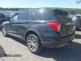 2023 Ford Explorer XLT with VIN 1FMSK8DH1PGB85514, listed as a IAAI auction lot 42025678 with 44,600 mi miles. Bid and sale history available at carsss.com. Image 3.