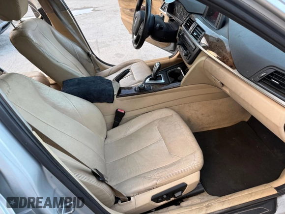 2015 BMW 3 Series 328i with VIN WBA3A5C50FP604370, listed as a Copart auction lot 52242365 with 0 mi miles and Clean Title. Bid and sale history available at carsss.com. Image 5.
