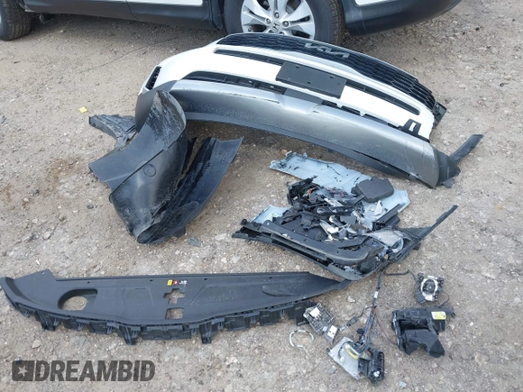 2022 Kia Telluride EX z VIN 5XYP3DHC7NG226209, wystawiony jako IAAI lot #42430684 z przebiegiem 28 234 mil mil oraz . Historia ofert i sprzedaży dostępna na DreamBid. Obrazek 12.