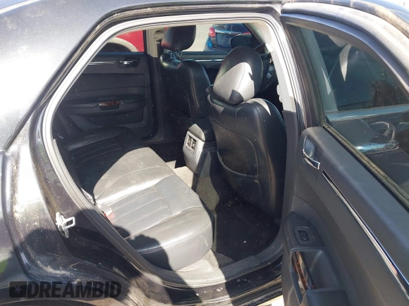 2008 Chrysler 300 C with VIN 2C3KK63H28H119526, listed as a IAAI auction lot 41898713 with Not Provided miles and . Bid and sale history available at carsss.com. Image 8.