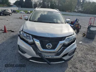 2017 Nissan Rogue SV with VIN JN8AT2MT9HW143313, listed as a Copart auction lot 52010935 with 92,200 mi miles and Salvage Title. Bid and sale history available at carsss.com. Image 5.