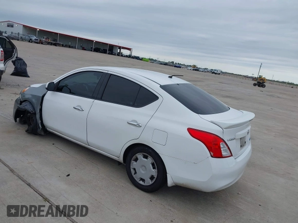 2014 Nissan Versa SV with VIN 3N1CN7AP9EL809772, listed as a IAAI auction lot 42199651 with 163,102 mi miles. Bid and sale history available at carsss.com. Image 3.