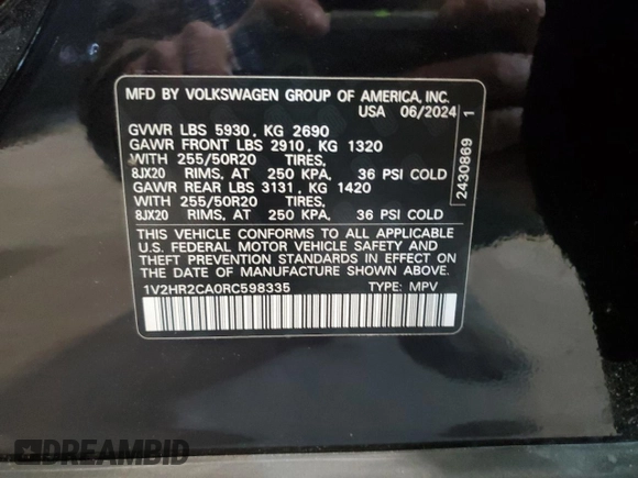 2024 Volkswagen Atlas SE with VIN 1V2HR2CA0RC598335, listed as a Copart auction lot 44820295 with 4,621 mi miles and Salvage title. Bid and sale history available at DreamBid. Image 13.