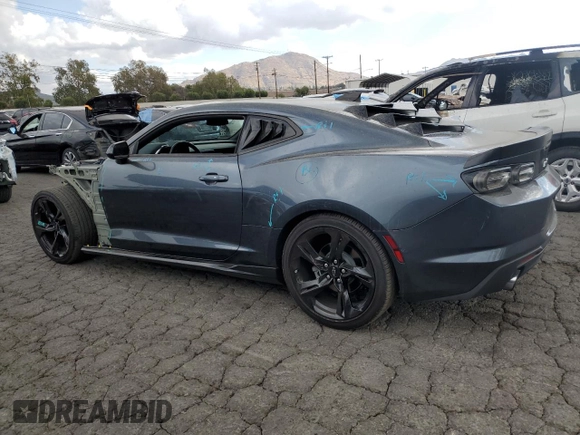 2022 Chevrolet Camaro 2LT with VIN 1G1FD1RS2N0132220, listed as a Copart auction lot 81094014 with 30,464 mi miles and Salvage Title. Bid and sale history available at carsss.com. Image 2.
