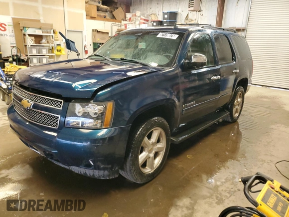 2007 Chevrolet Tahoe LTZ z VIN 1GNFK13087R400634, wystawiony jako Copart lot #57178075 z przebiegiem 174 629 mil mil oraz Czysty tytuł • Clean title. Historia ofert i sprzedaży dostępna na DreamBid. Obrazek 1.